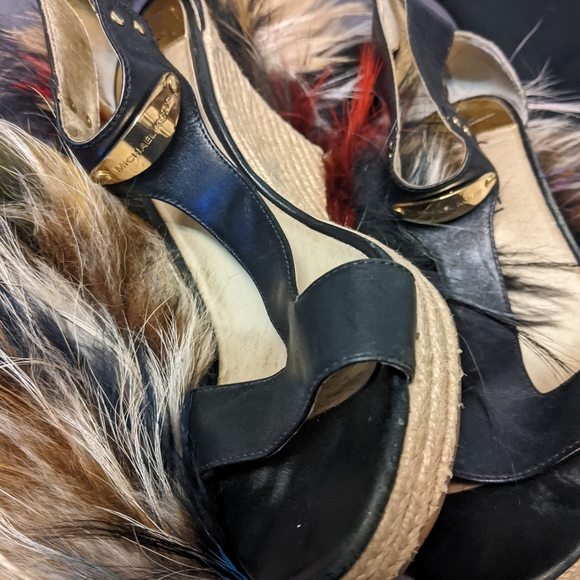 Michael kors wedge heels - Picture 5 of 7